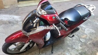 Xe SH150i ABS nhà đang đi