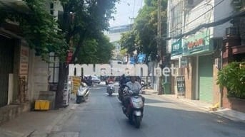 Cho thuê nhà nguyên căn 1T3L – Đường nhựa 8m, 4A Đồng Xoài, 5’ ra TSN"