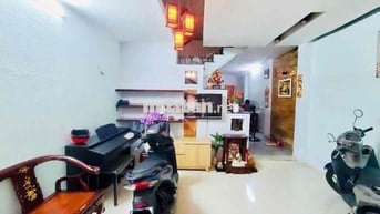 🏡NHÀ 3 TẦNG BTCT - 52m2 - NGANG HƠN 4m - NGAY BẾN XE MIỀN ĐÔNG