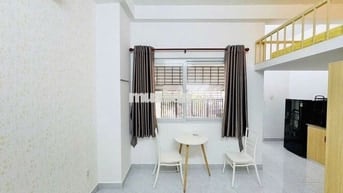 Căn Hộ Ban Công Full NT Đi Bộ Qua Văn Lang Ko Giới Hạn Người Ở