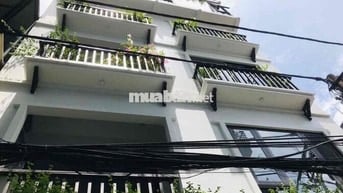 bán toà nhà ngay mặt tiền p11  dtsd gần 500m2 nguồn thu 40tr từ chdv