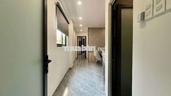 2PN FULL NT NGAY NGÃ 5 NẰM TRÊN PHẠM VĂN ĐỒNG THUẬN TIỆN DI CHUYỂN