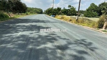 cần bán 500m2 đất sổ sẵn, có thổ cư sát QL 13 Chơn Thành Đồng Nai