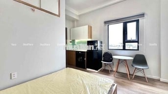 Căn Họ Dịch Vụ - Thang Máy - Tiện Ích Đầy Đủ - Tân Sơn Nhì, Tân Phú