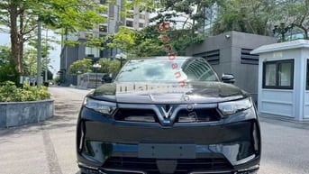 VinFast VF9 Eco 2024