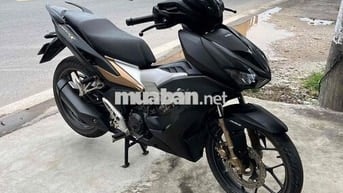 cần bán winner v2 hỗ trợ trả góp