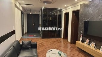 Bán căn hộ Toà Home nằm mặt đường Võ Chí Công, phường Tây Hồ
