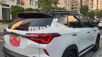 Kia Seltos 2022 Premium 1.4 AT - 67000 km