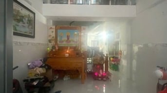 Nhà mới 99% hẻm 4m hậu Giang 4x16 1 trệt 2 lầu 1t như hình