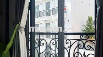 CHO THUÊ CĂN HỘ BALCONY GÁC LỬNG FULL NỘI THẤT NGAY VĂN LANG