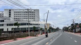BÁN ĐẤT TẶNG TRỌ - ĐƯỜNG NHỰA XE HƠI 5M - GẦN GA METRO, ĐẤT NGANG 5M