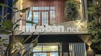 GIÁ TỐT!CẦN BÁN NHÀ ĐƯỜNG TRẦN HỮU TRANG,P11,PHÚ NHUẬN.GIÁ:6Tỷ640