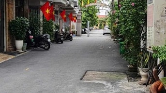 Bán nhà Lạc Lạc Long Quân 68mx 3 tầng MT 5m2. Lô Góc - Kinh Doanh -Oto