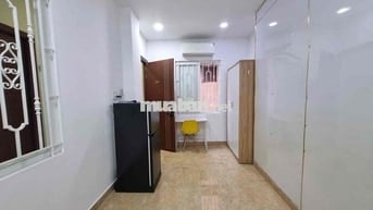 Cho thuê Phòng đầy đủ NT, tiện ích đầy đủ, có thang máy, bảo vệ 24/24