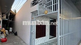nhà chính chủ ấp 5 Xã phong phú Quốc lộ 50 DT 5x17 . nhà cấp 4 .4 p