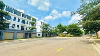 Shophouse ML133 khe thoáng, view hoa viên dự án Ecocity