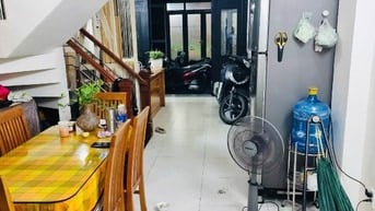 Bán nhà gấp đường Lê Liễu, dt 4mx10m, đúc 3.5 tấm,giá 5.95 tỷ (tl nhẹ)
