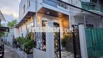 Nhà 2 tầng mới 2 mặt kiệt thoáng mát