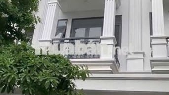 KHU THƯƠNG MẠI HOÀNG NAM 5 NHÀ TÂN CỔ ĐIỂN