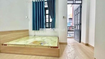 Phòng trọ có ban công ngay trung tâm Q5 gần các đại học SGU, sư phạm