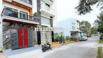 NH Techcombank thanh lý, 900 triệu nhà 1 trệt 2 lầu Trần Đại Nghĩa