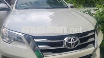 Toyota Fortuner 2020 2.4G 4x2 AT - Hơn 16 vạn km