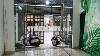 CHO THUÊ NHÀ 4 LẦU MẶT TIỀN QUẬN 8
