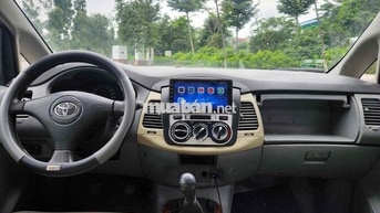 Toyota Innova 2006 G - 100000 km
