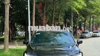 XC60 Ultimate Bright Model 2023 Year mới lăn bánh
