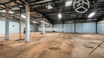 Cần cho thuê 600m xưởng mặt tiền đg cont 24:7