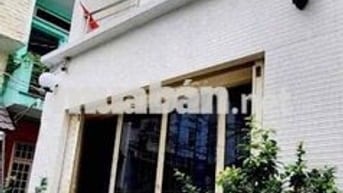 Nhà ngang 4,5m đúc BTCT hẻm 538 Đoàn Văn Bơ P14 Q4