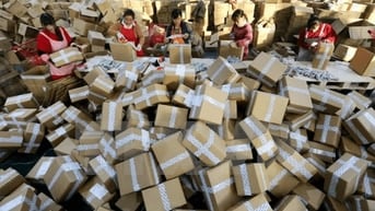 Quận Bình Tân ! Tuyển Nhân Viên Gói Hàng , Dán Tem , Phân Loại Hàng