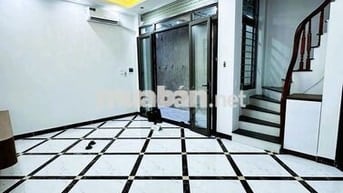5.78 TỶ-31/41M2-4 TẦNG MỚI-SÂN ĐỂ XE RỘNG-TRƯƠNG ĐỊNH-BẠCH MAI