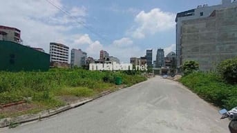 cần bán đất đấu giá xã lệ chi 76 m giá chỉ nhình 4tỷ đường ô chánh