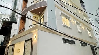 BÁN NHÀ 145/A ĐƯỜNG NGUYỄN ĐÌNH CHÍNH , Q. PHÚ NHUẬN 