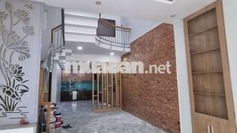 Cho thuê nhà 3 tầng mt đông hải,sát biển Non Nước