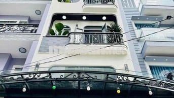 Cần bán gấp nhà đường Bà Hạt, P.8, Quận 10. Giá 5,35Tỷ/ DT 4m x 11m.