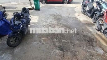 CHO THUÊ VĨA HÈ + SÂN TRONG KINH DOANH - NGAY CƯ XÁ NGÂN HÀNG Q7