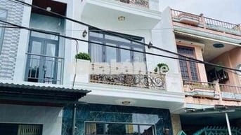 Nhà HXH 1/ Hoàng Việt P4 Tân Bình. DT 49,3m2 Giá 5 tỷ 8, Sổ Riêng,