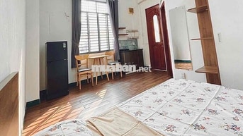 Phòng cho thuê Hoàng Sa Q1 gần nhà Thờ Đức Bà - ĐH Sư Phạm TPHCM 30m2