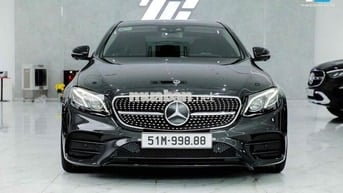 Mercedes E300 AMG sx2019 odo 38k km biển SG 1 chủ