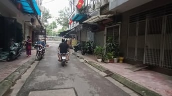 Hồng Hà, phân lô, hàng xóm phố cổ, Ô tô tránh, vỉa hè 2 bên 2.5m