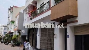 Bán căn nhà 4 tầng, khu k1. Nội thất đầy đủ. Nằm ở trongTr tâm TPPR. ,