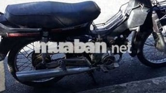 Mình cần bán chiếc xe Dream máy móc rất ngon