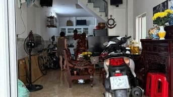 Nhà hẻm Tây Sơn 4x16m, 1 lầu 2pn, 2wc vị trí đẹp an ninh yên tĩnh