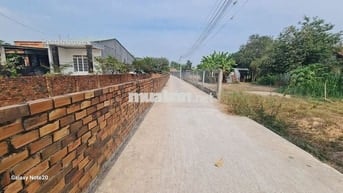 Bán 400m2 đất Lộc Giang, full thổ cư, cách chợ Lộc Giang 700m