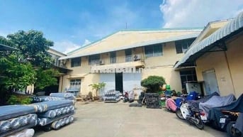 Cho thuê kho, xưởng 2400m2 Đông Hưng Thuận Q12