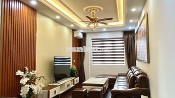 Căn hộ 100m2 3PN 2WC full nội thất D11 Trần Thái Tông19tr thương lượng