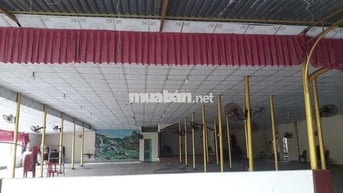 cho thuê nhà hàng 2000m2. vào chỉ kinh doanh.