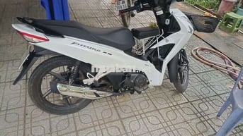 Hiện trạng xe ,moi ken,đang trong tiem cam đồ